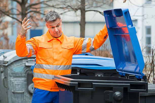 Best Yard Waste Removal  in Mountain View, CA